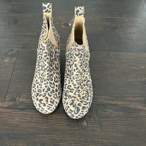 Toms Leopard Print Ankle Boots